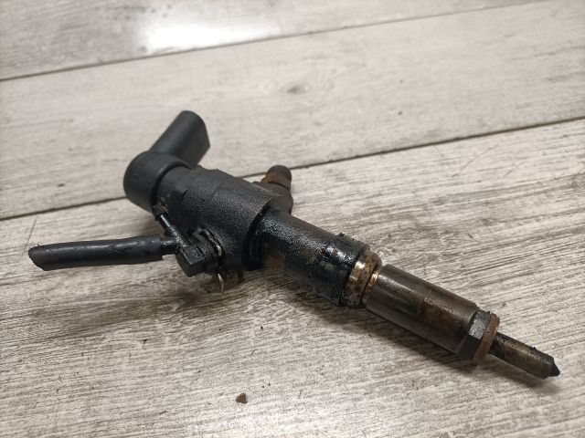 bontott FORD FIESTA V Porlasztó (1 db)