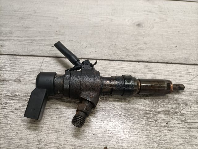 bontott FORD FIESTA V Porlasztó (1 db)