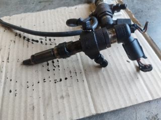 bontott FORD FIESTA V Porlasztó (1 db)