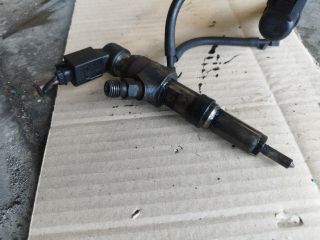 bontott FORD FIESTA V Porlasztó (1 db)