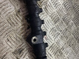 bontott FORD FIESTA V Porlasztó Sor / Híd