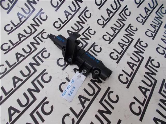 bontott FORD FIESTA V Porlasztó Sor / Híd