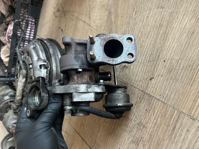 bontott FORD FIESTA V Turbó