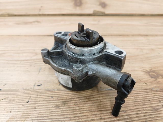 bontott FORD FIESTA V Vákumpumpa