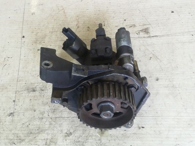 bontott FORD FIESTA V Vákumpumpa