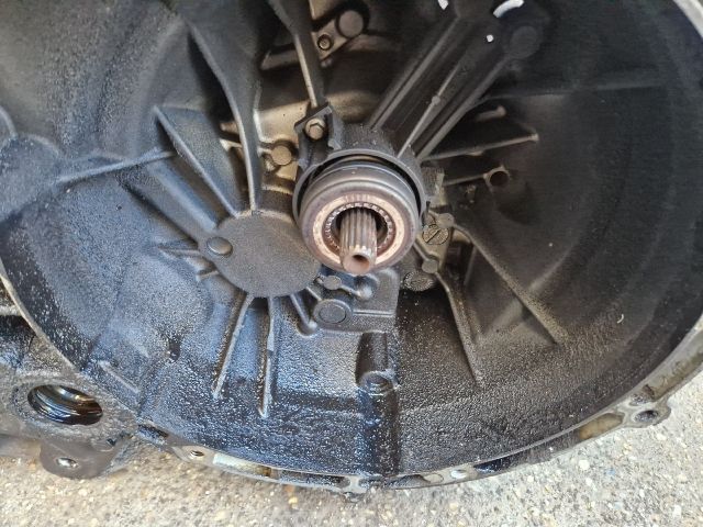 bontott FORD FIESTA V Váltó (Mechanikus)