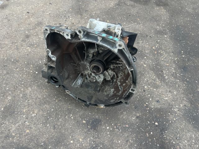 bontott FORD FIESTA V Váltó (Mechanikus)
