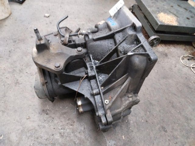 bontott FORD FIESTA V Váltó (Mechanikus)
