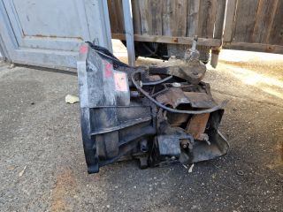 bontott FORD FIESTA V Váltó (Mechanikus)