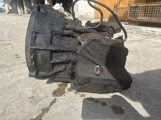 bontott FORD FIESTA V Váltó (Mechanikus)