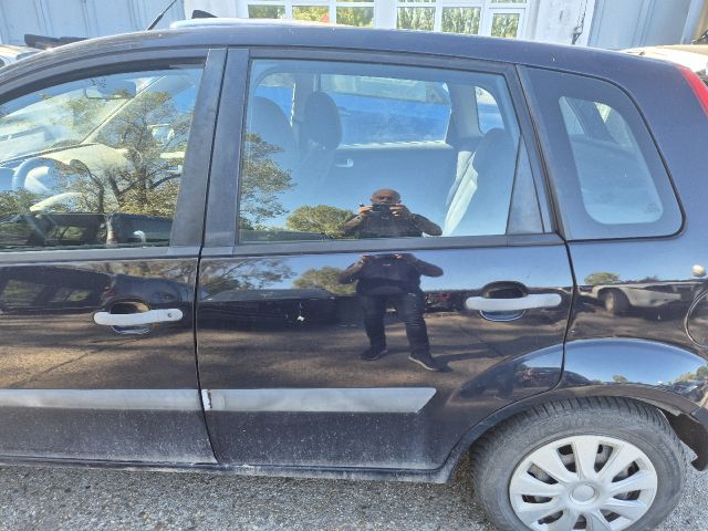 bontott FORD FIESTA V Váltó (Mechanikus)