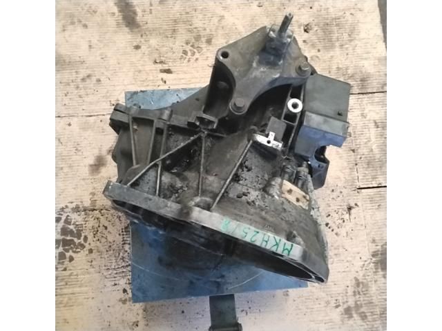 bontott FORD FIESTA V Váltó (Mechanikus)