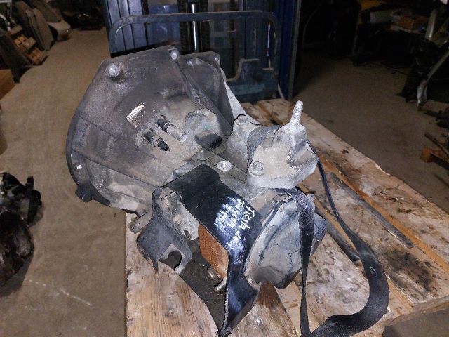 bontott FORD FIESTA V Váltó (Mechanikus)