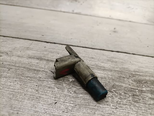 bontott FORD FIESTA V Vezérműtengely Fordulatszám Jeladó