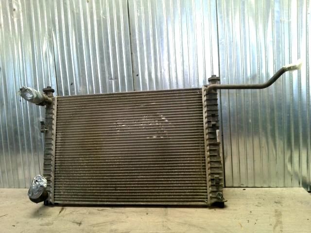 bontott FORD FIESTA V Vízhűtő Radiátor (Klímás)