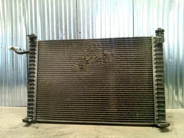 bontott FORD FIESTA V Vízhűtő Radiátor (Klímás)