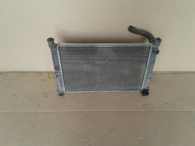 bontott FORD FIESTA V Vízhűtő Radiátor (Klímás)