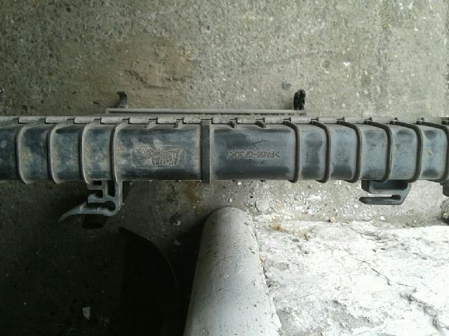 bontott FORD FIESTA V Vízhűtő Radiátor (Klímás)