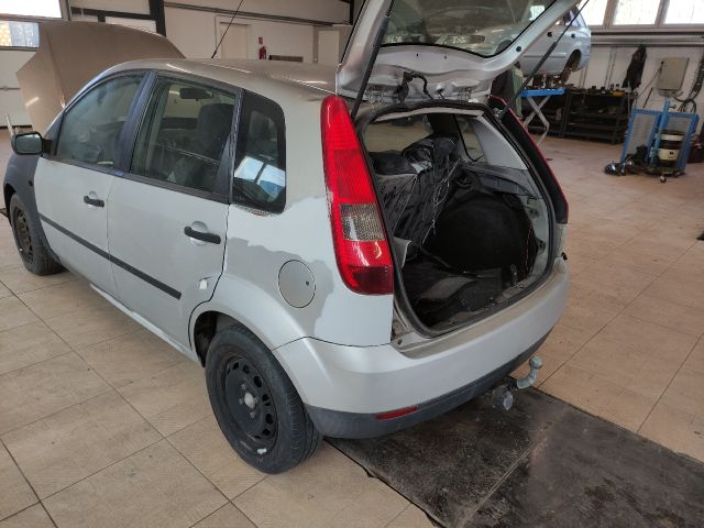 bontott FORD FIESTA V Hűtőventilátor