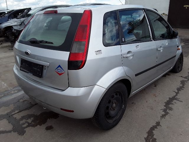 bontott FORD FIESTA V Motor (Fűzött blokk hengerfejjel)