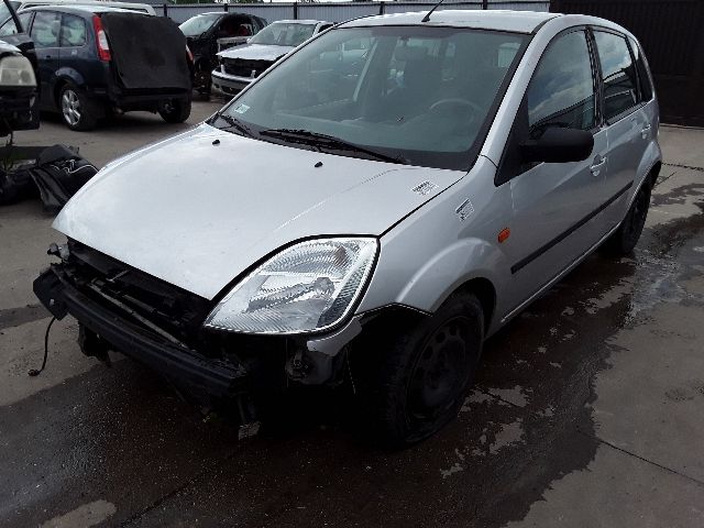 bontott FORD FIESTA V Motor (Fűzött blokk hengerfejjel)