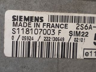 bontott FORD FIESTA V Motorvezérlő