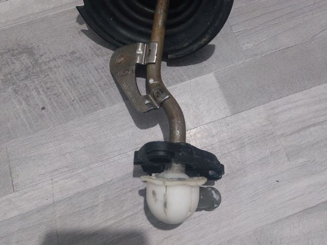 bontott FORD FIESTA V Váltó Kulissza