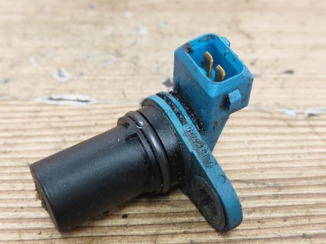 bontott FORD FIESTA V Vezérműtengely Fordulatszám Jeladó