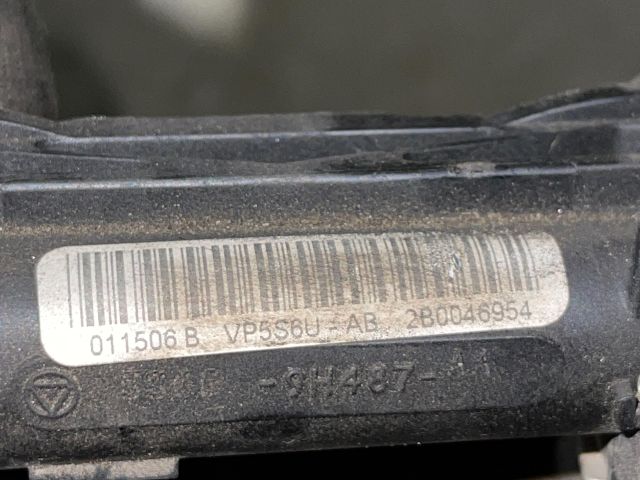 bontott FORD FIESTA V Központi Injektor