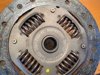 bontott FORD FIESTA V Kuplung Szett (Szerkezet, Tárcsa)