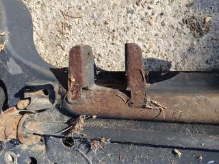 bontott FORD FIESTA V Első Bölcső