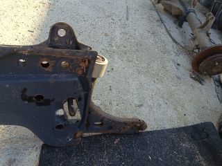 bontott FORD FIESTA V Első Bölcső