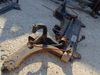 bontott FORD FIESTA V Első Bölcső