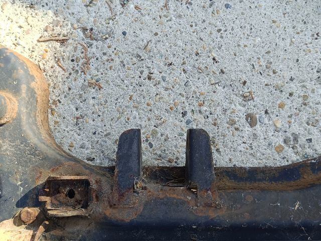 bontott FORD FIESTA V Első Bölcső