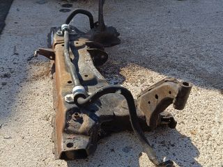 bontott FORD FIESTA V Első Bölcső