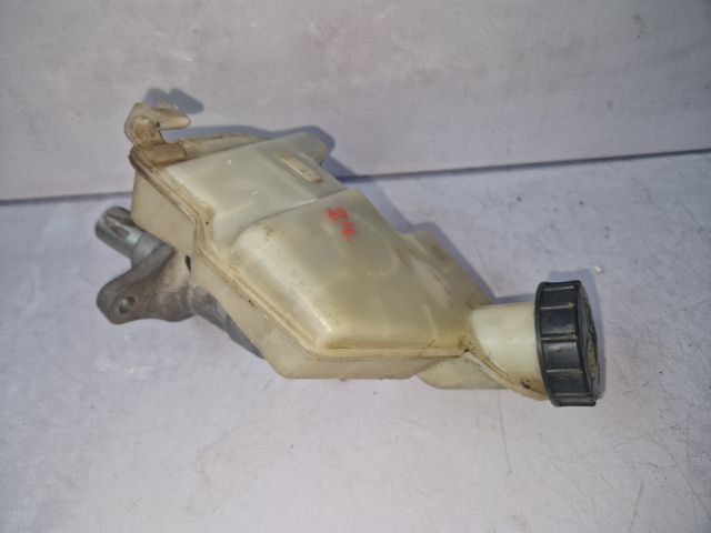 bontott FORD FIESTA V Főfékhenger