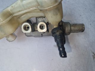 bontott FORD FIESTA V Főfékhenger