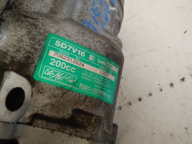 bontott FORD FIESTA V Klímakompresszor