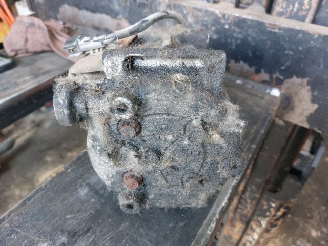 bontott FORD FIESTA V Klímakompresszor