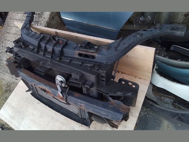 bontott FORD FIESTA V Komplett Homlokfal (Részeivel)