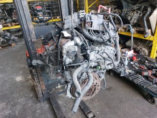 bontott FORD FIESTA V Komplett Motor (Segédberendezésekkel)