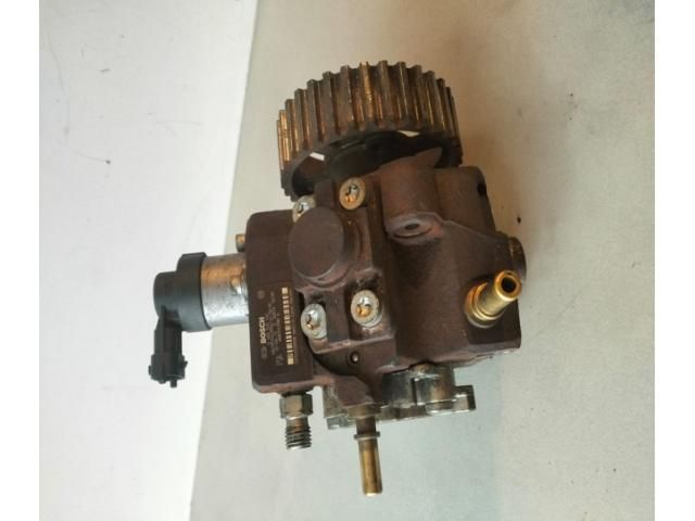 bontott FORD FIESTA V Nagynyomású Szivattyú