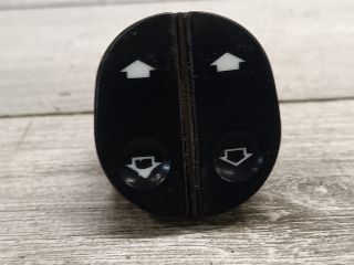 bontott FORD FIESTA V Ablakemelő Kapcsoló Négyes / Kettes