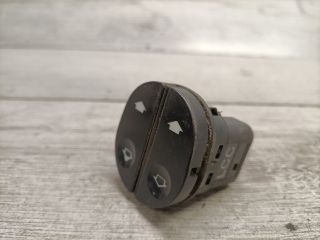 bontott FORD FIESTA V Ablakemelő Kapcsoló Négyes / Kettes