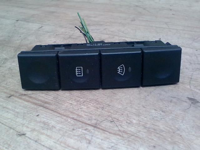 bontott FORD FIESTA V Ablakfűtés Kapcsoló