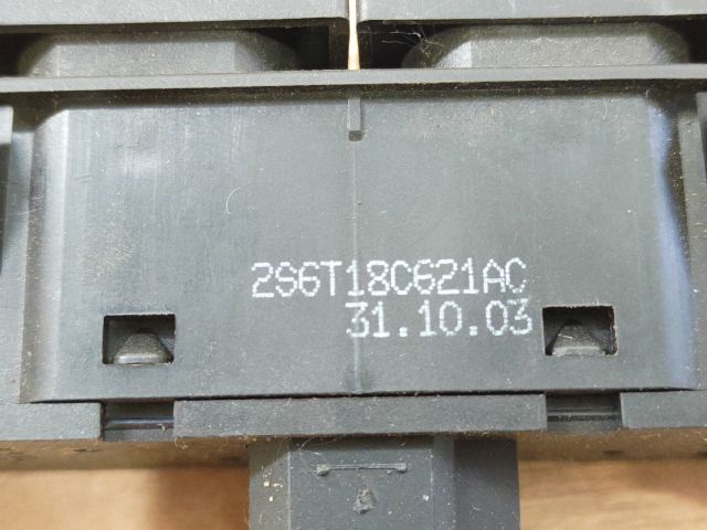 bontott FORD FIESTA V Ablakfűtés Kapcsoló