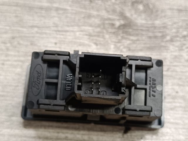 bontott FORD FIESTA V Ablakfűtés Kapcsoló