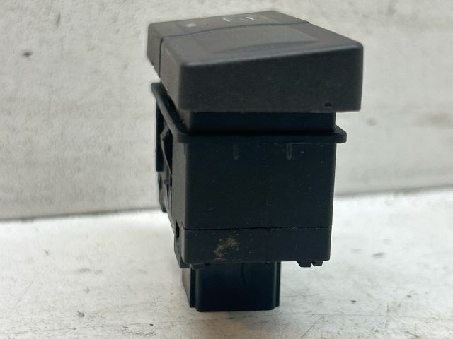 bontott FORD FIESTA V Ablakfűtés Kapcsoló