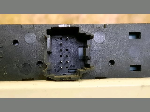 bontott FORD FIESTA V Ablakfűtés Kapcsoló