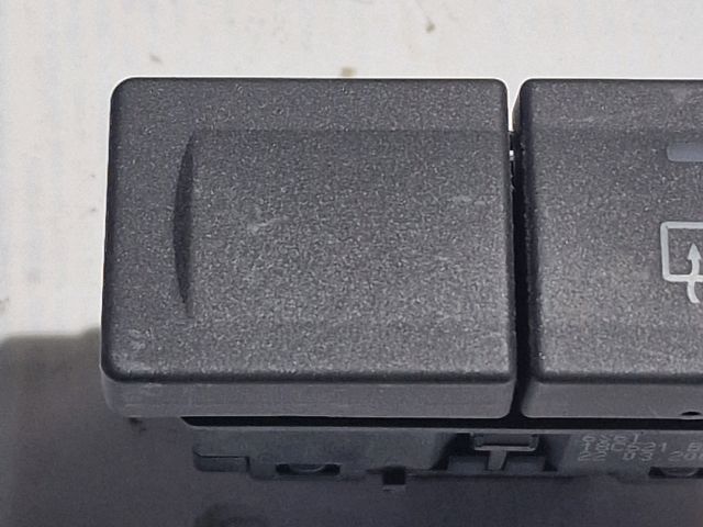 bontott FORD FIESTA V Ablakfűtés Kapcsoló